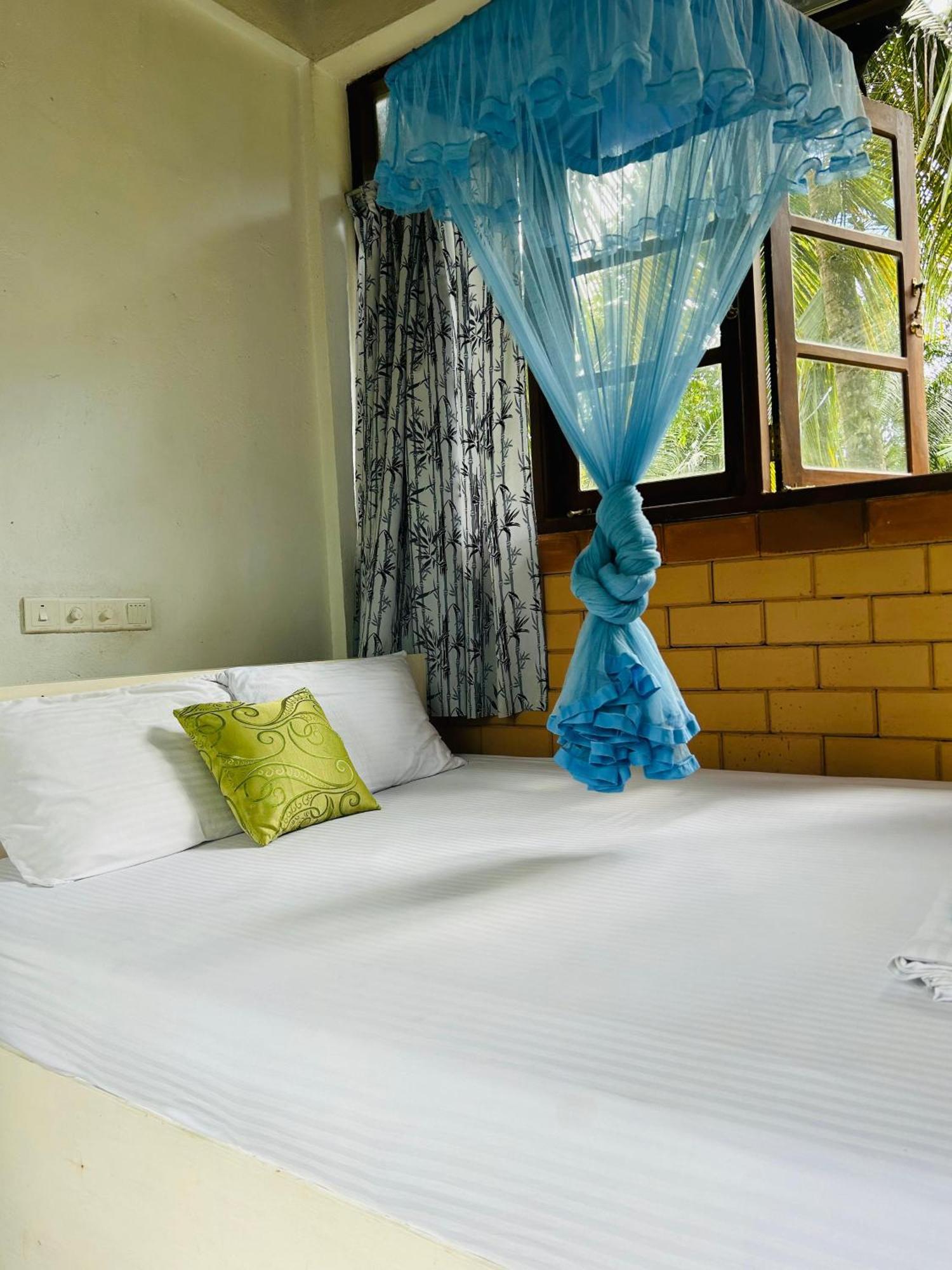 Milkyway Holiday Resort Unawatuna Bagian luar foto